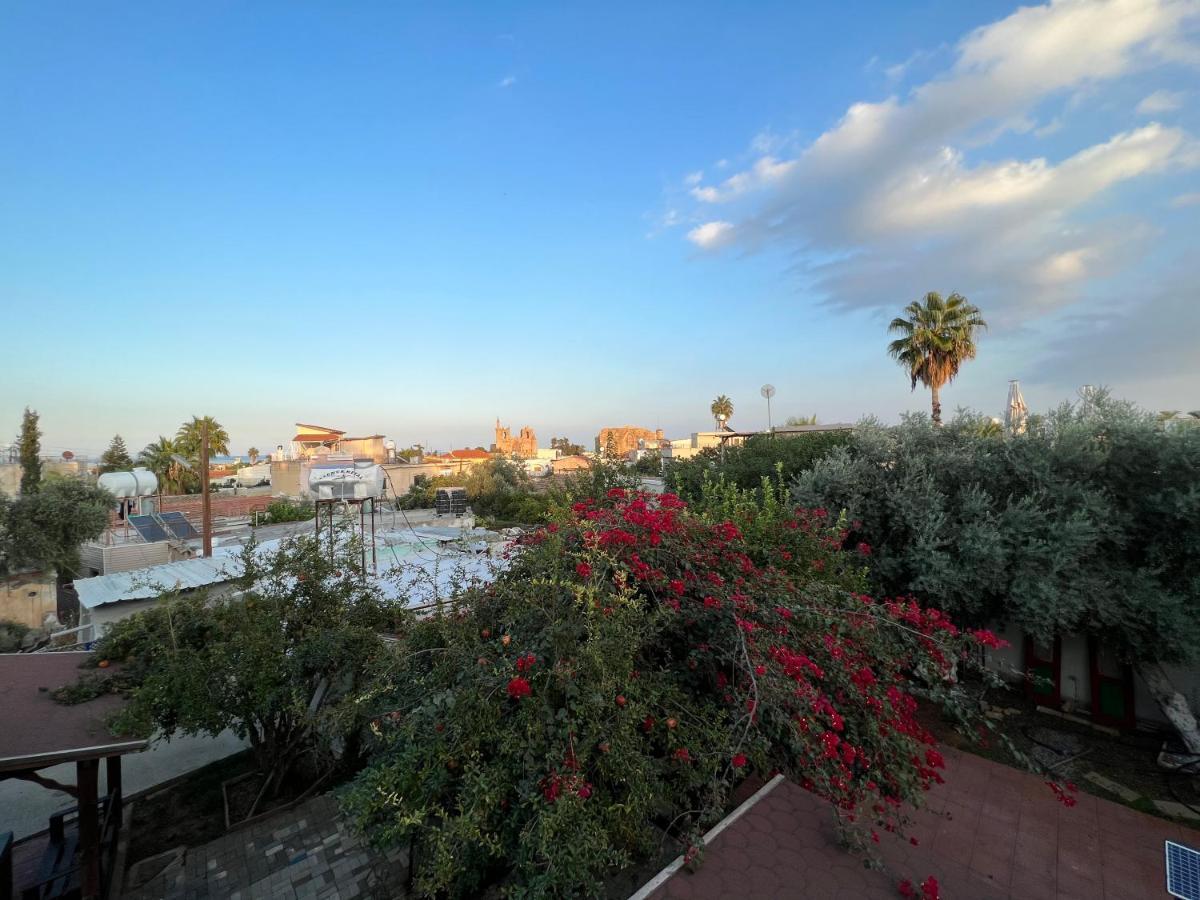 Betul Guest House Фамагуста Екстериор снимка