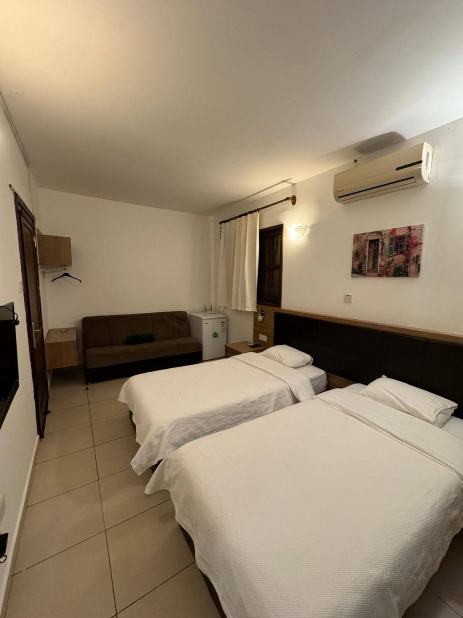 Betul Guest House Фамагуста Екстериор снимка
