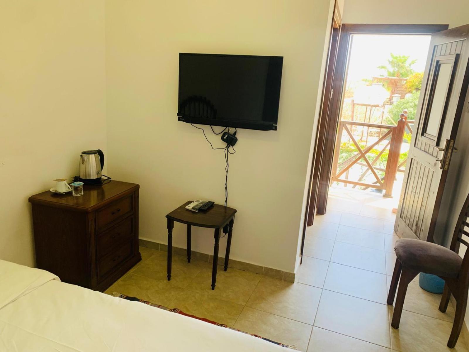 Betul Guest House Фамагуста Екстериор снимка